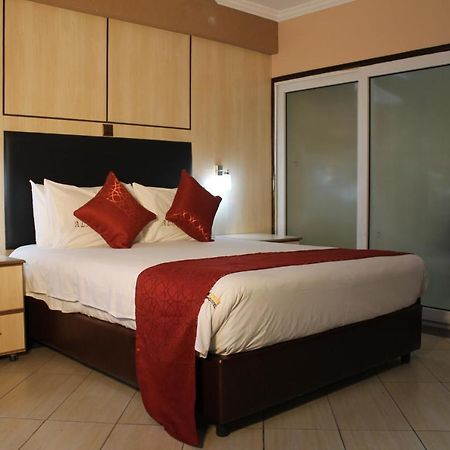 แอร์พอร์ต แลนดิ้ง โฮเต็ล Hotel ไนโรบี ภายนอก รูปภาพ