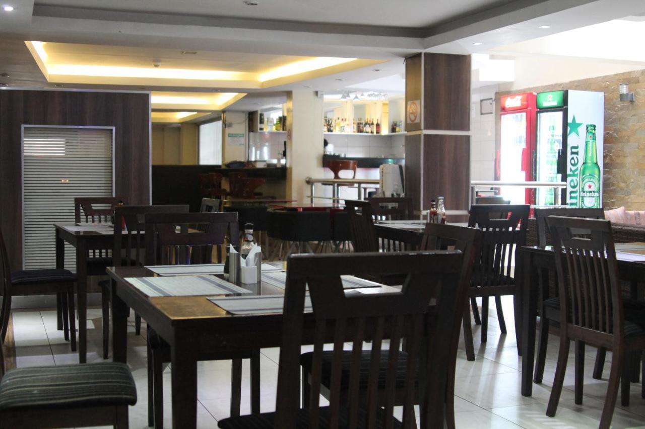 แอร์พอร์ต แลนดิ้ง โฮเต็ล Hotel ไนโรบี ภายนอก รูปภาพ