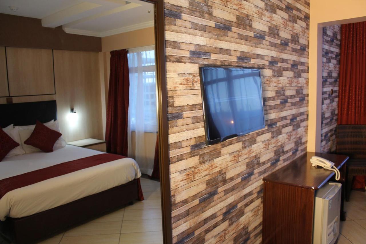 แอร์พอร์ต แลนดิ้ง โฮเต็ล Hotel ไนโรบี ภายนอก รูปภาพ