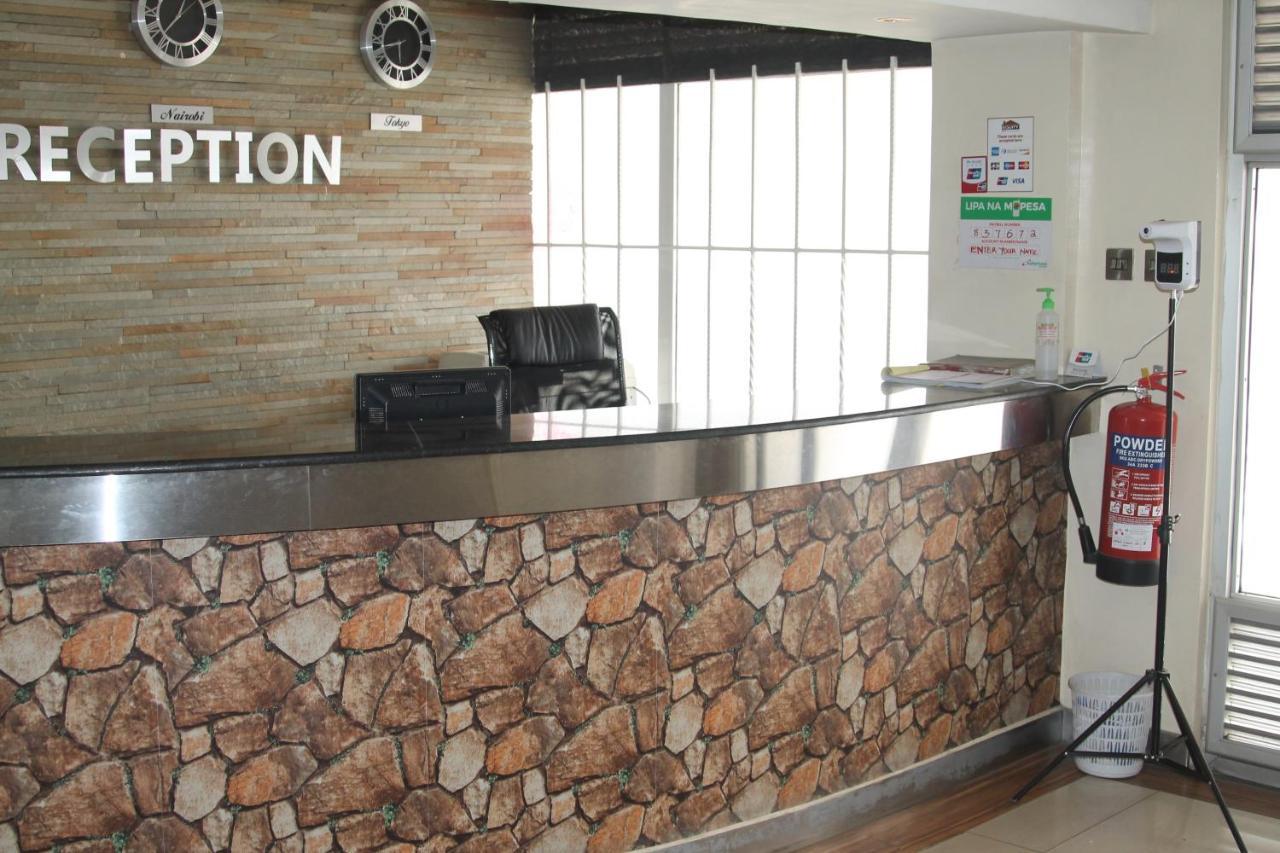 แอร์พอร์ต แลนดิ้ง โฮเต็ล Hotel ไนโรบี ภายนอก รูปภาพ