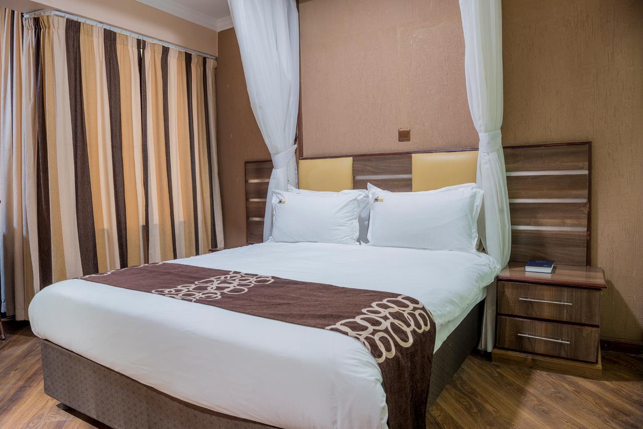 แอร์พอร์ต แลนดิ้ง โฮเต็ล Hotel ไนโรบี ภายนอก รูปภาพ